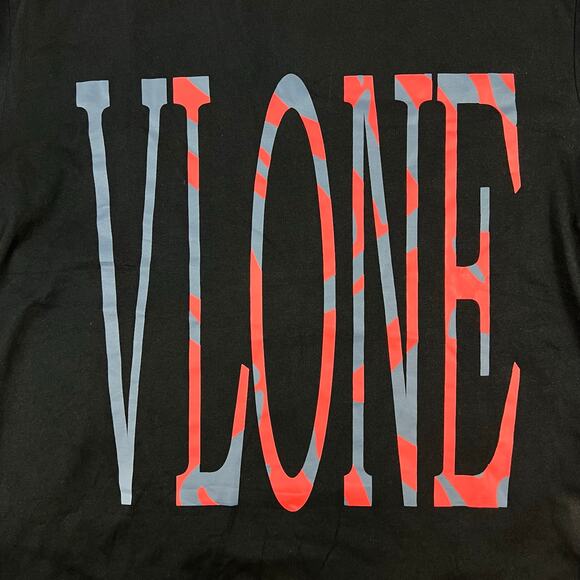 Vlone Staple Classic Red and Black OG T Shirt - Picture 4 of 7